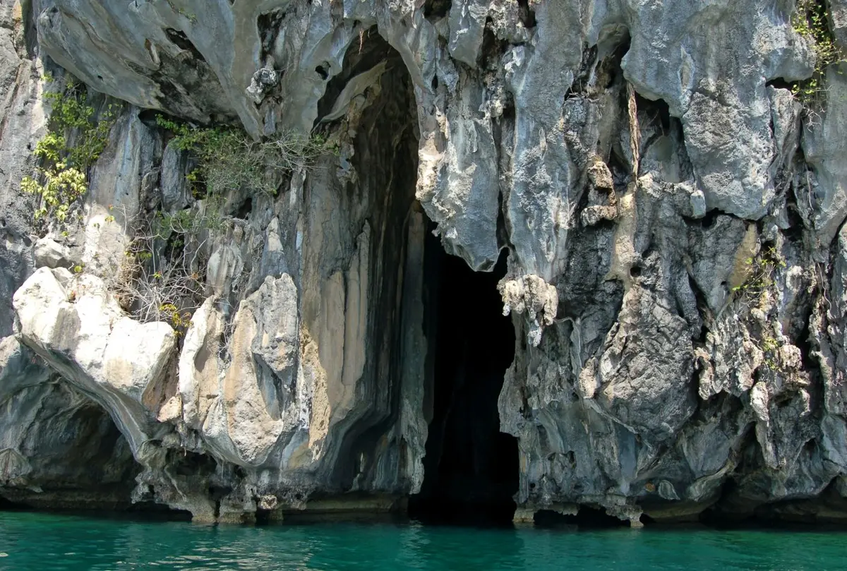 Cudugnon Cave